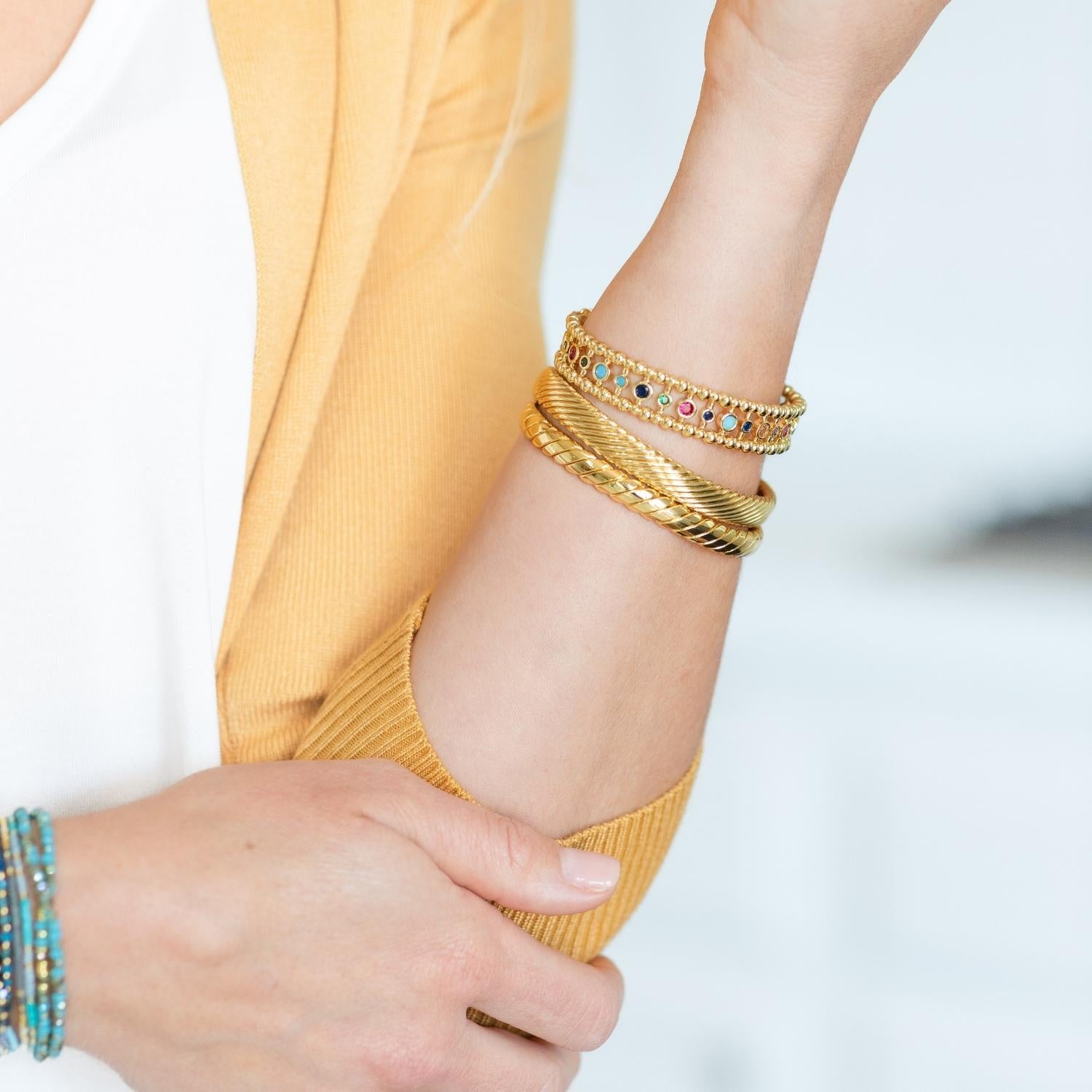 Classic Cable Cuff - Splendid Iris