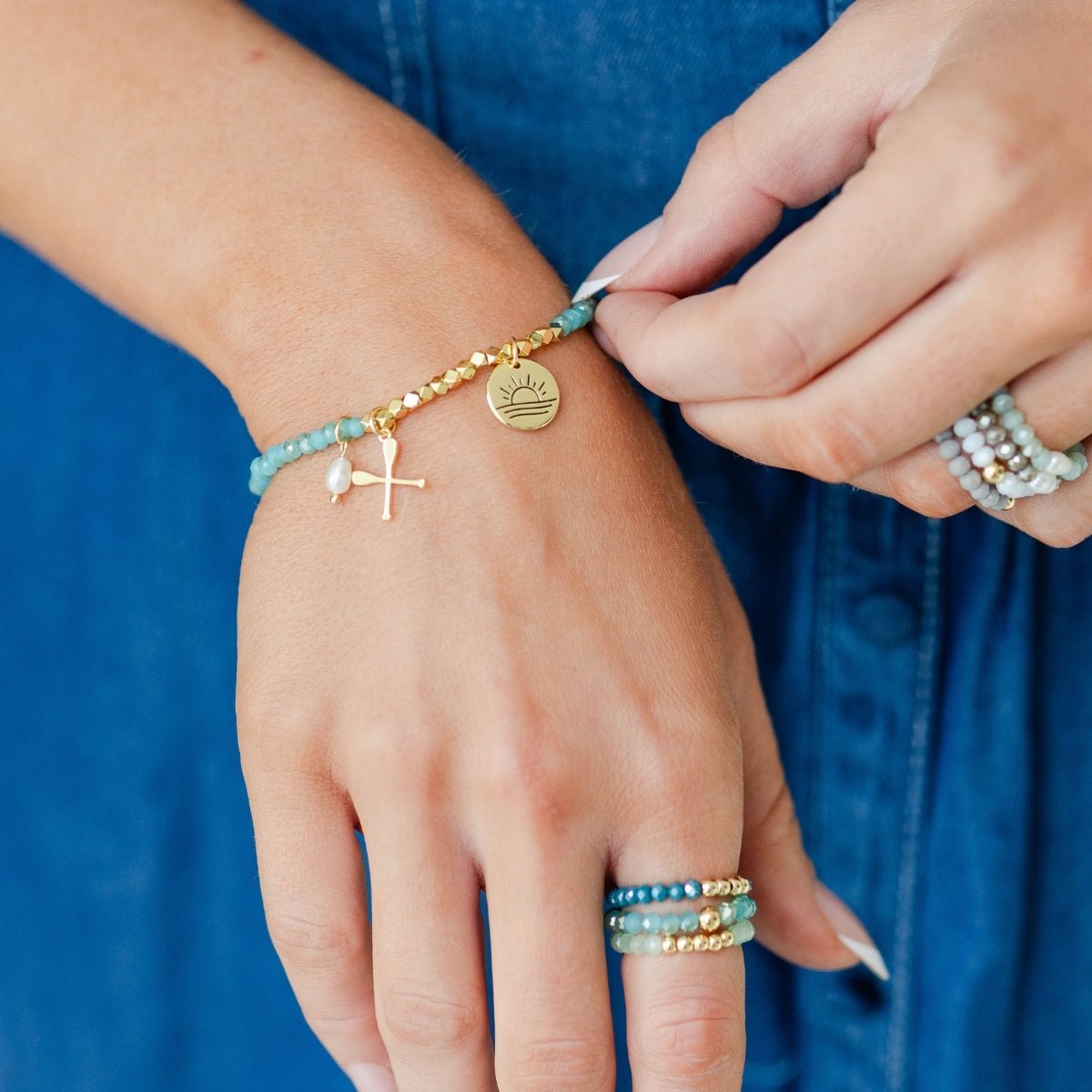 Paddling Stretch Charm Bracelet - Splendid Iris