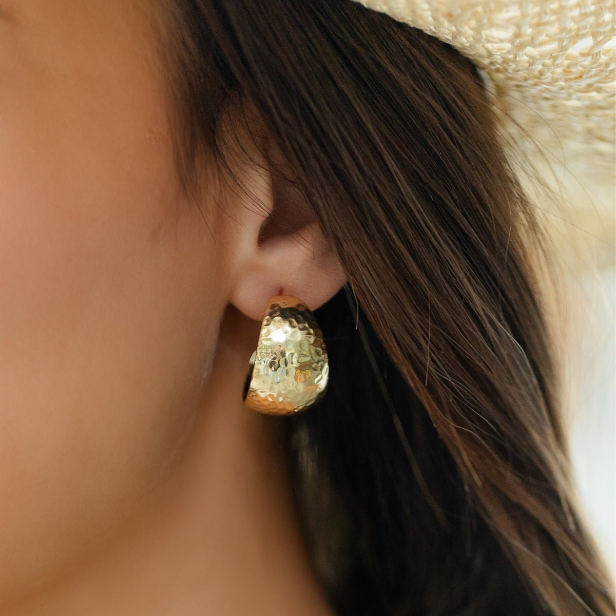 Textured Extra Wide Rounded Hoops - Splendid Iris