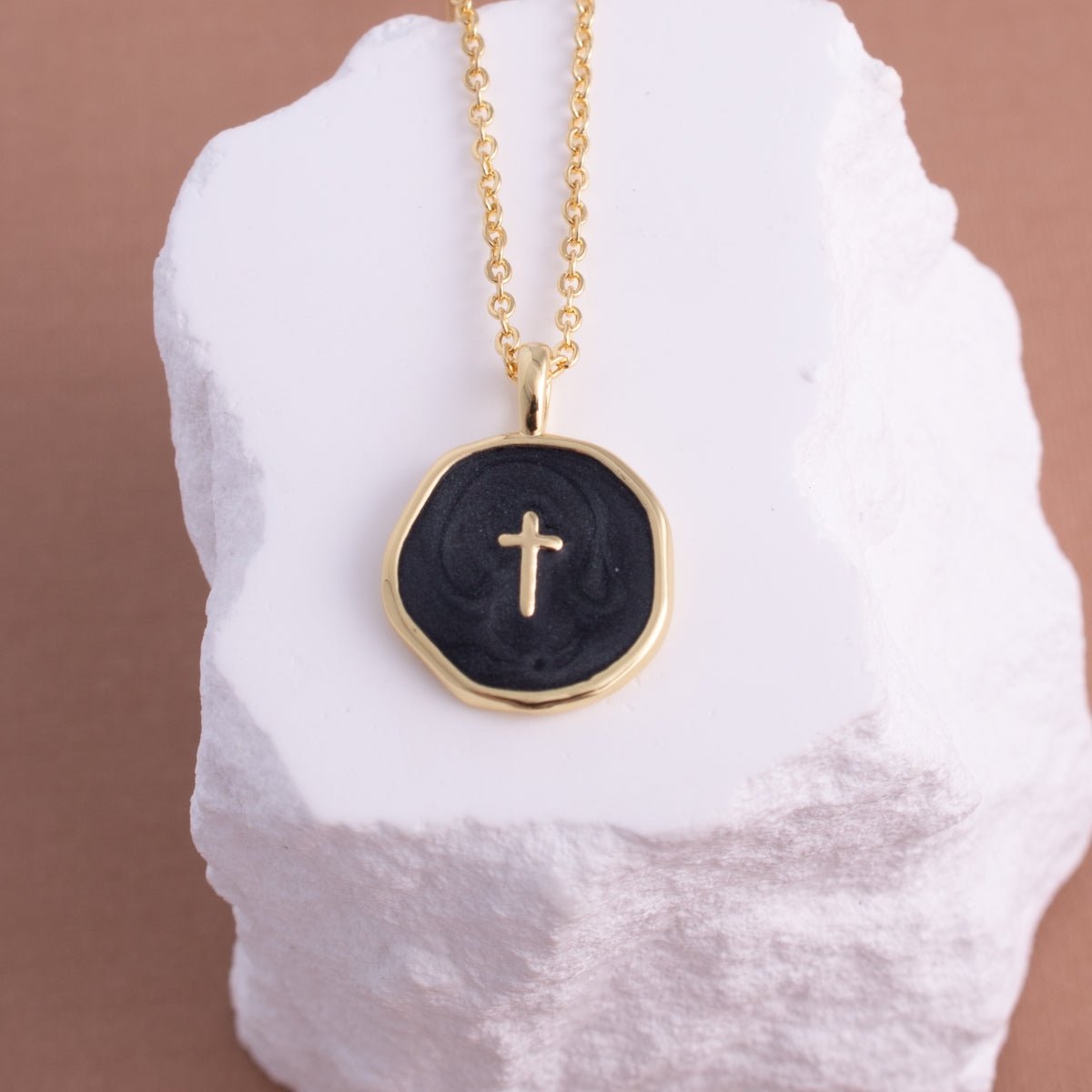 Minimal Cross Medallion Necklace - Splendid Iris