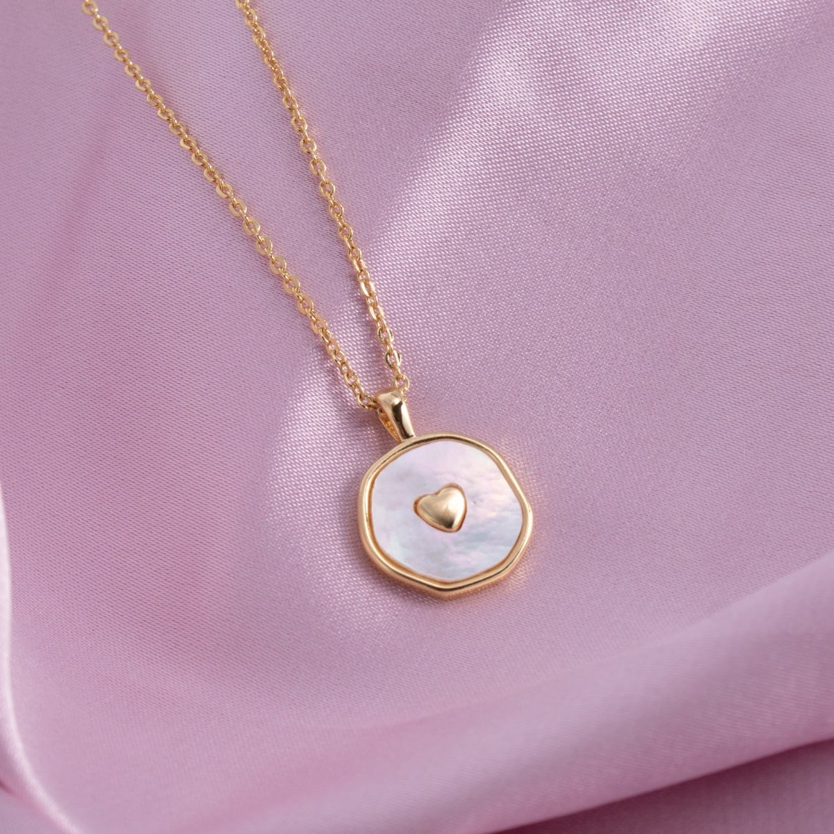 Shell with Heart Pendant Necklace - Splendid Iris