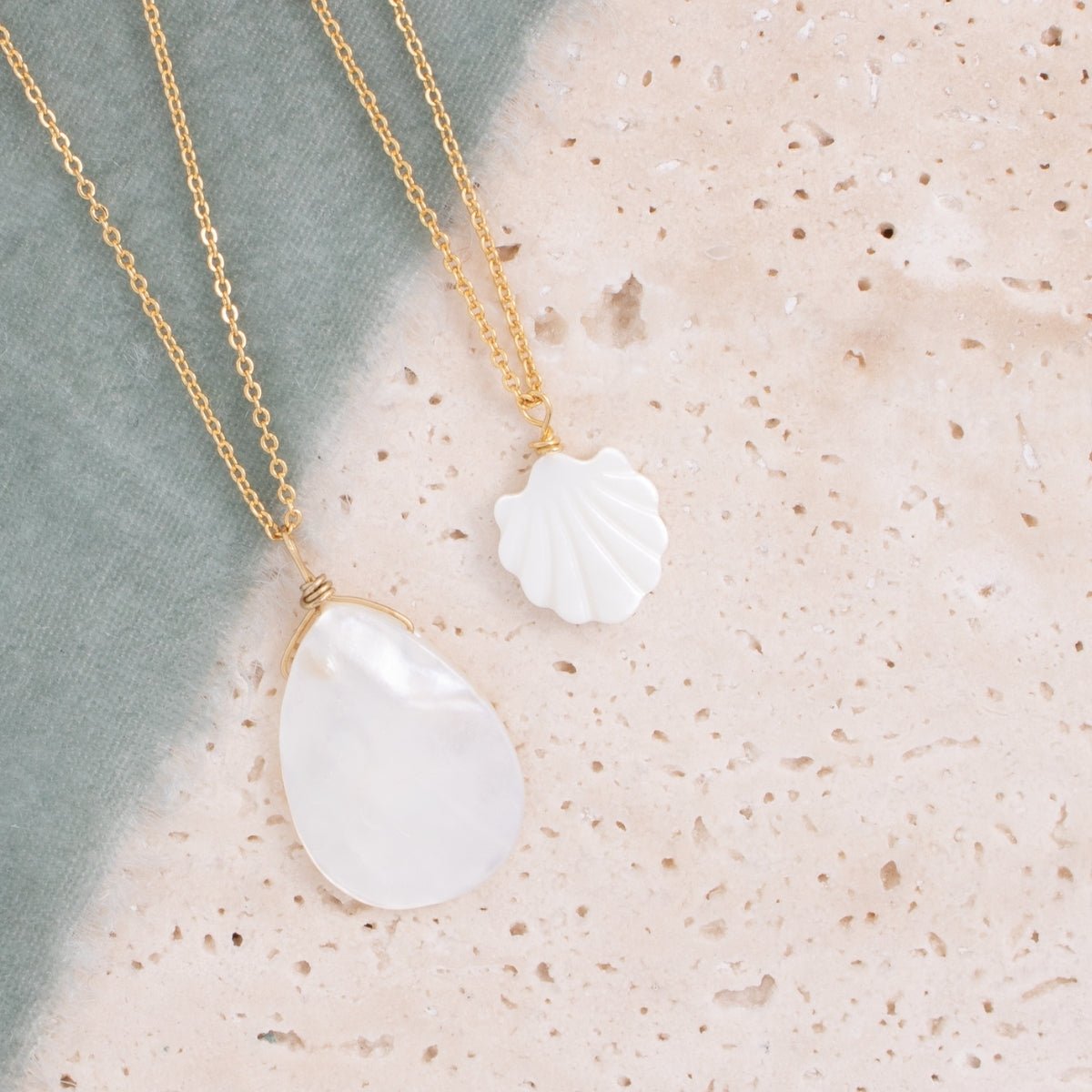 Etched Shell Pendant Necklace - Splendid Iris