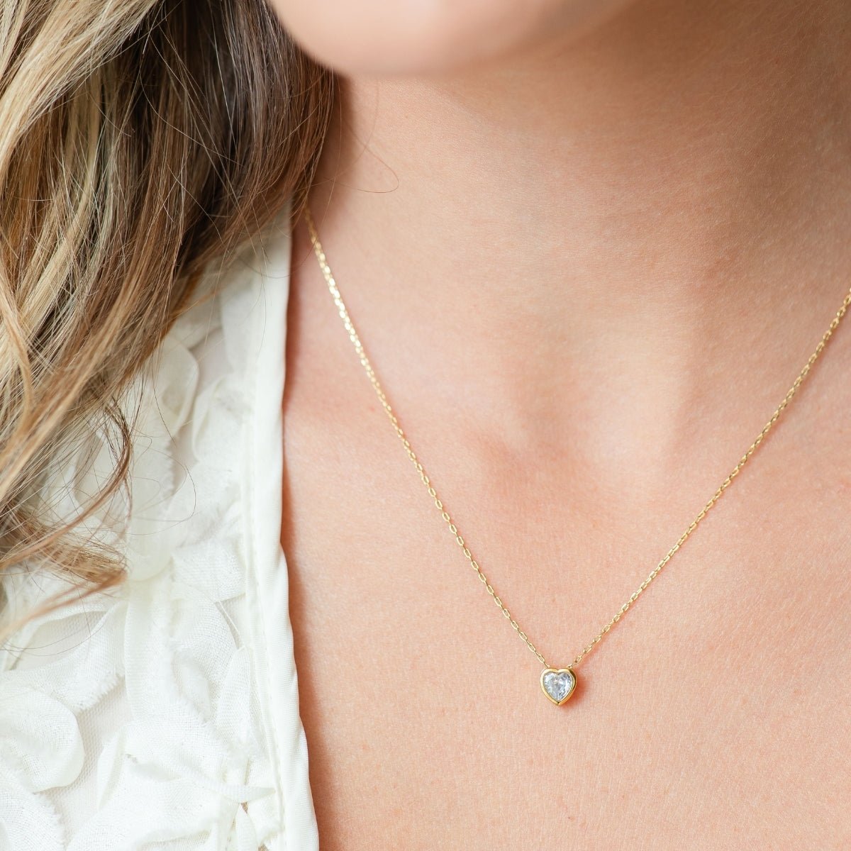 Ultra Delicate CZ Heart Pendant Necklace - Splendid Iris