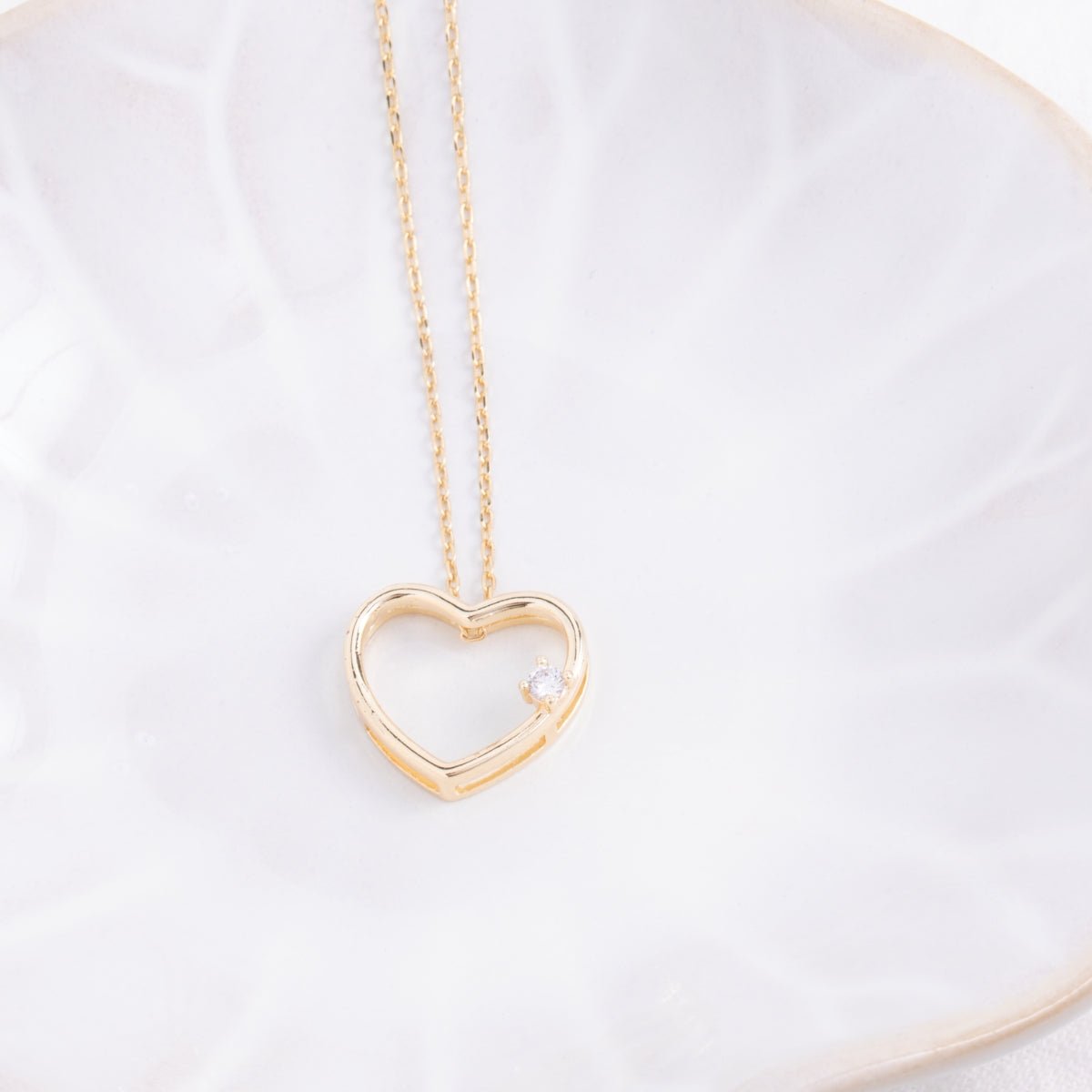 Heart Outline Pendant Necklace - Splendid Iris