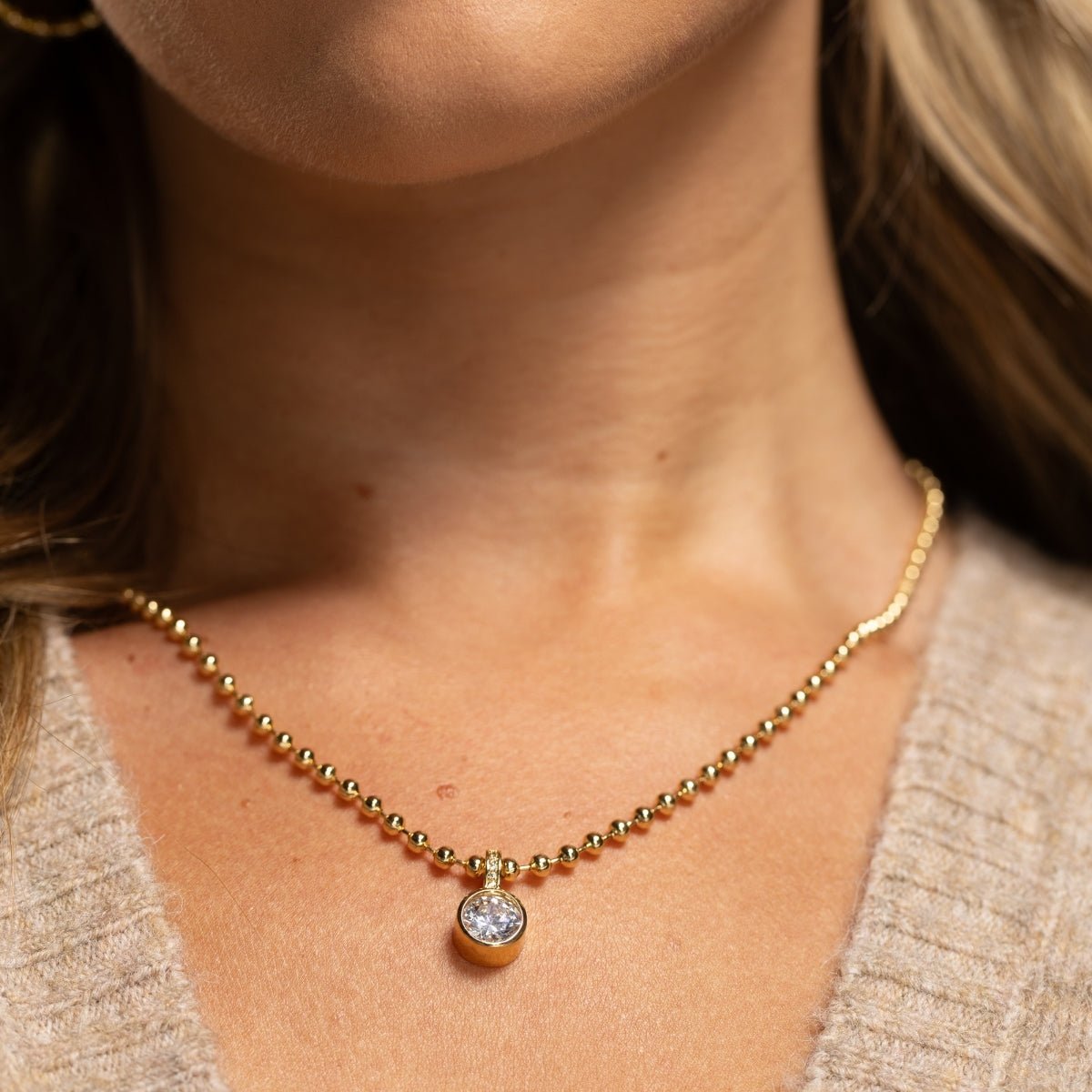 Bold in Style CZ Pendant Necklace - Splendid Iris