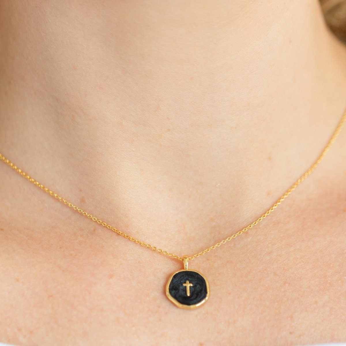 Minimal Cross Medallion Necklace - Splendid Iris