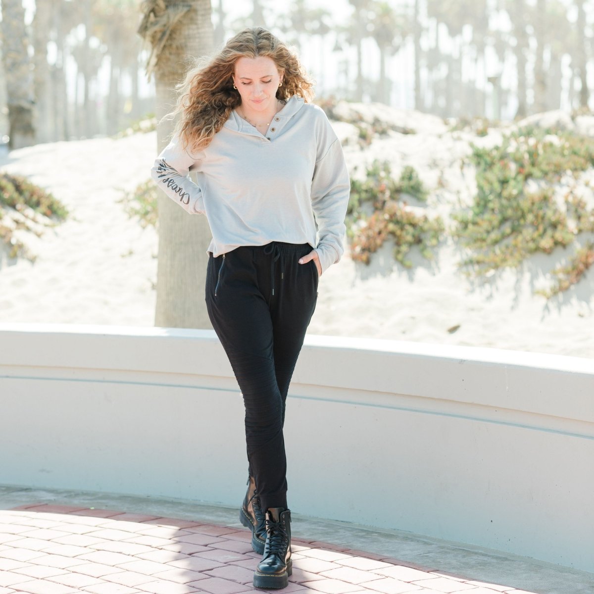 Samantha Jogger - Black - Splendid Iris