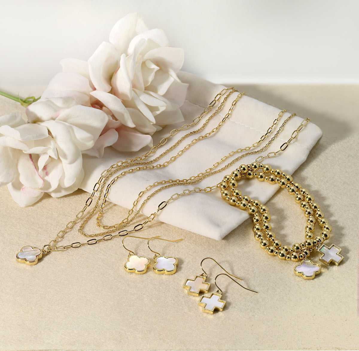 Gifts for The Classic Beauty - Splendid Iris