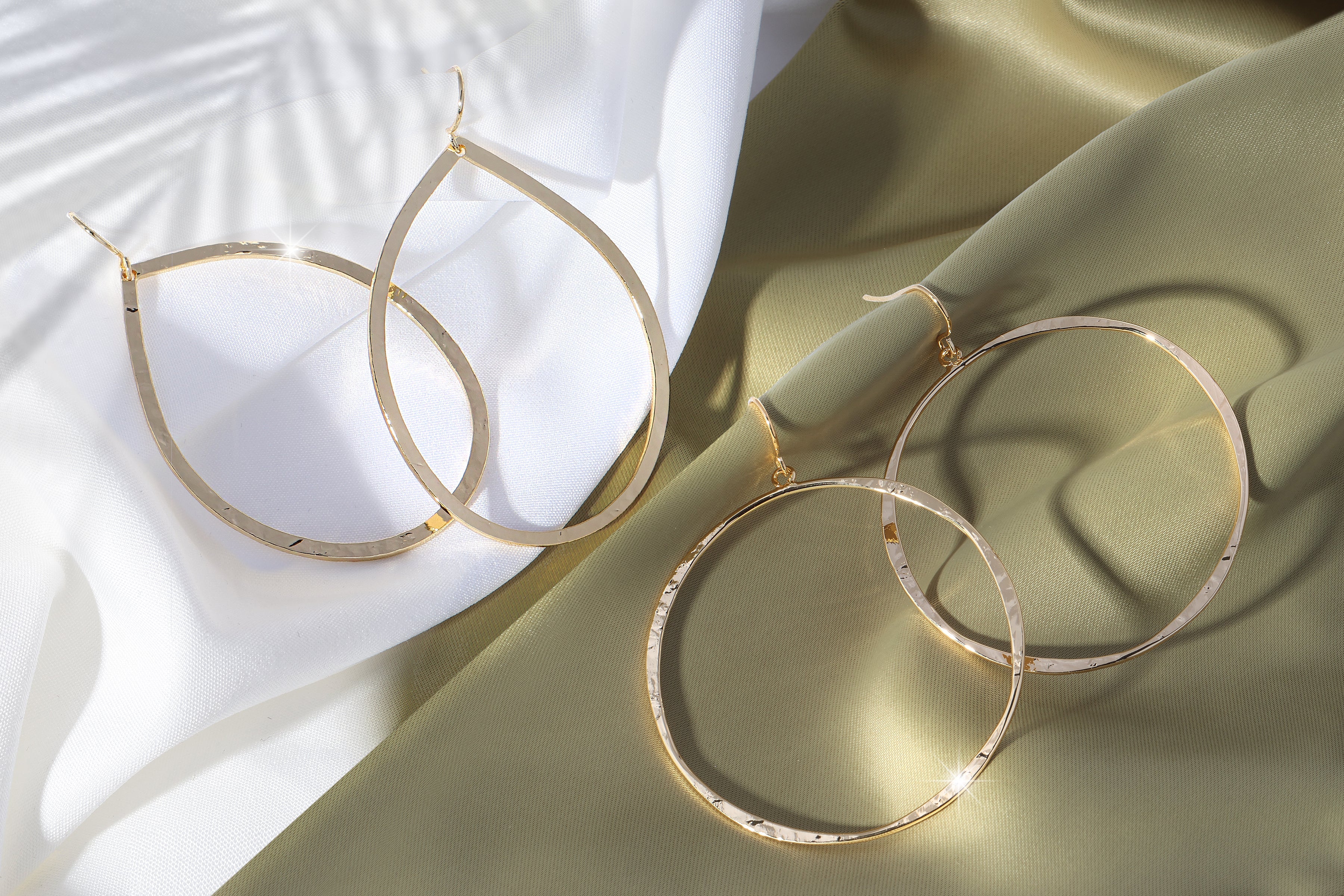 LONG EARRINGS - Splendid Iris