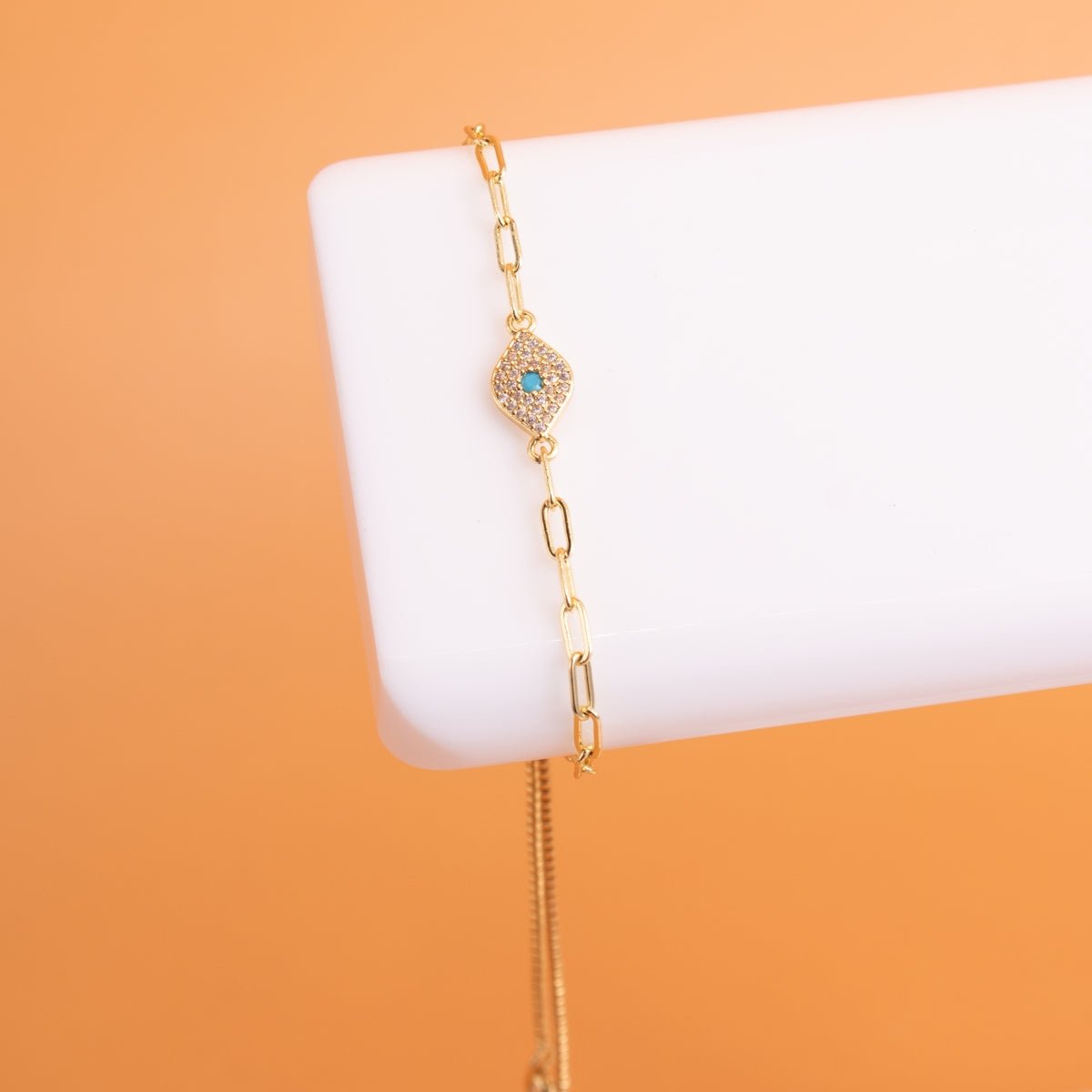 Delicate Evil Eye Pulley Bracelet - Splendid Iris