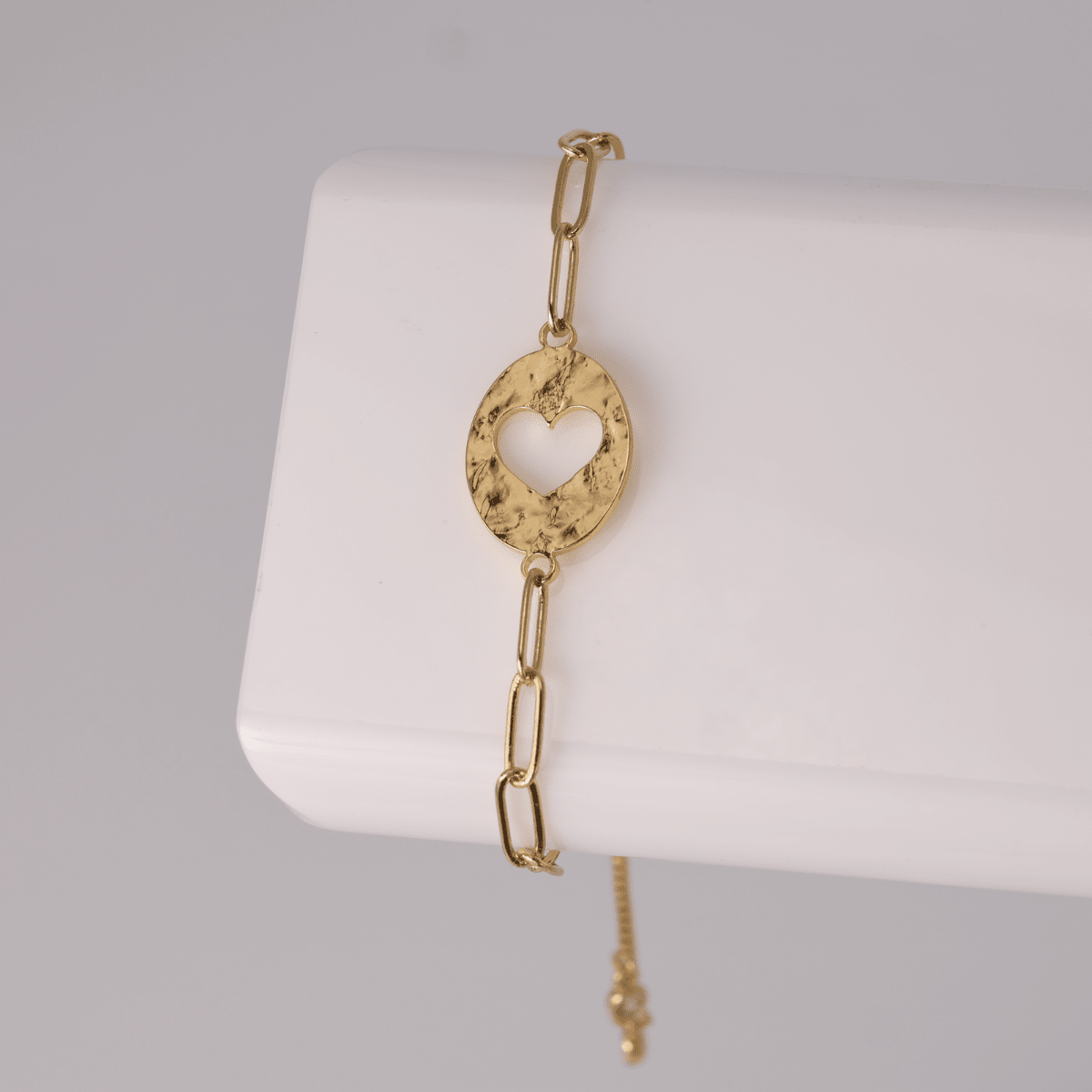 The Pure Heart Gilded Cut-Out Pulley Bracelet - Splendid Iris