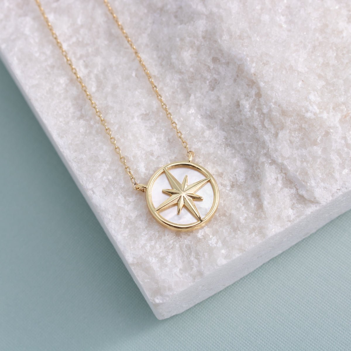 Shell Sundial Pendant Necklace - Splendid Iris