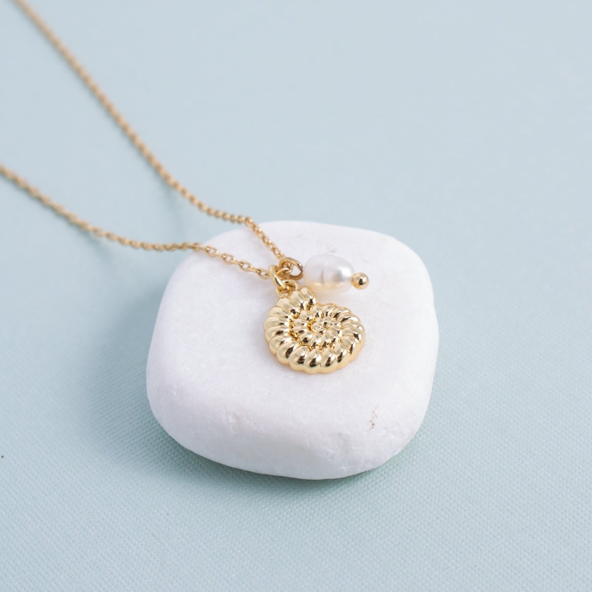 Spiral Shell Pendant Necklace with Freshwater Pearl - Splendid Iris