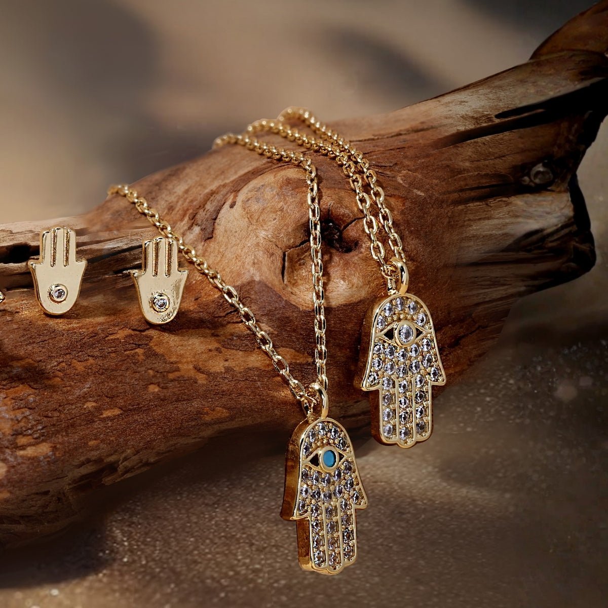 Pavé Hamsa Pendant with Evil Eye - Splendid Iris