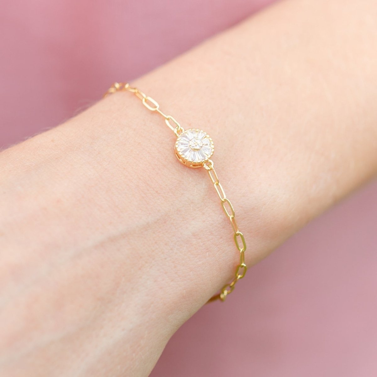 Baguette Circle Pulley Bracelet - Splendid Iris