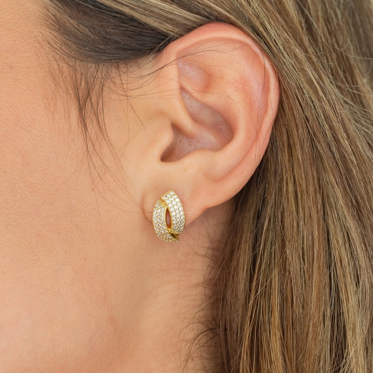 Curved Pave Bar Studs - Splendid Iris