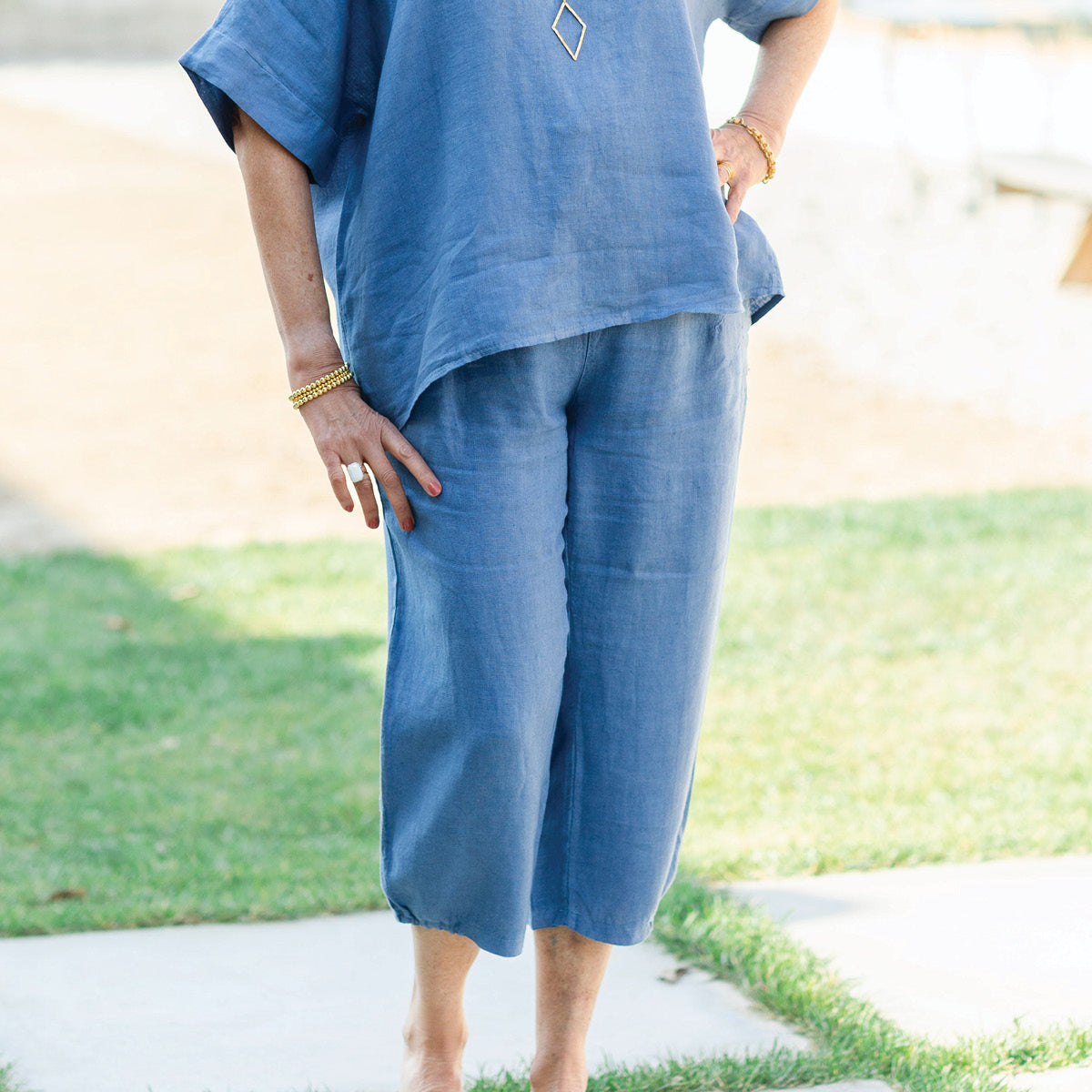 Linen Capris - Splendid Iris