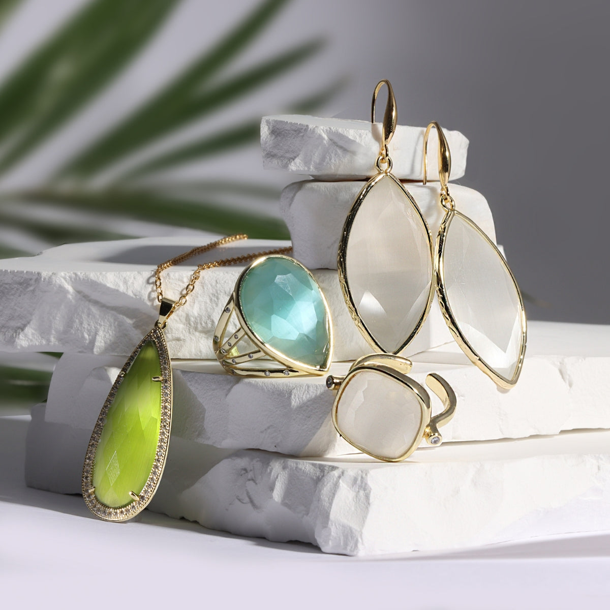 Boss Babe Stone Teardrop Ring - Splendid Iris