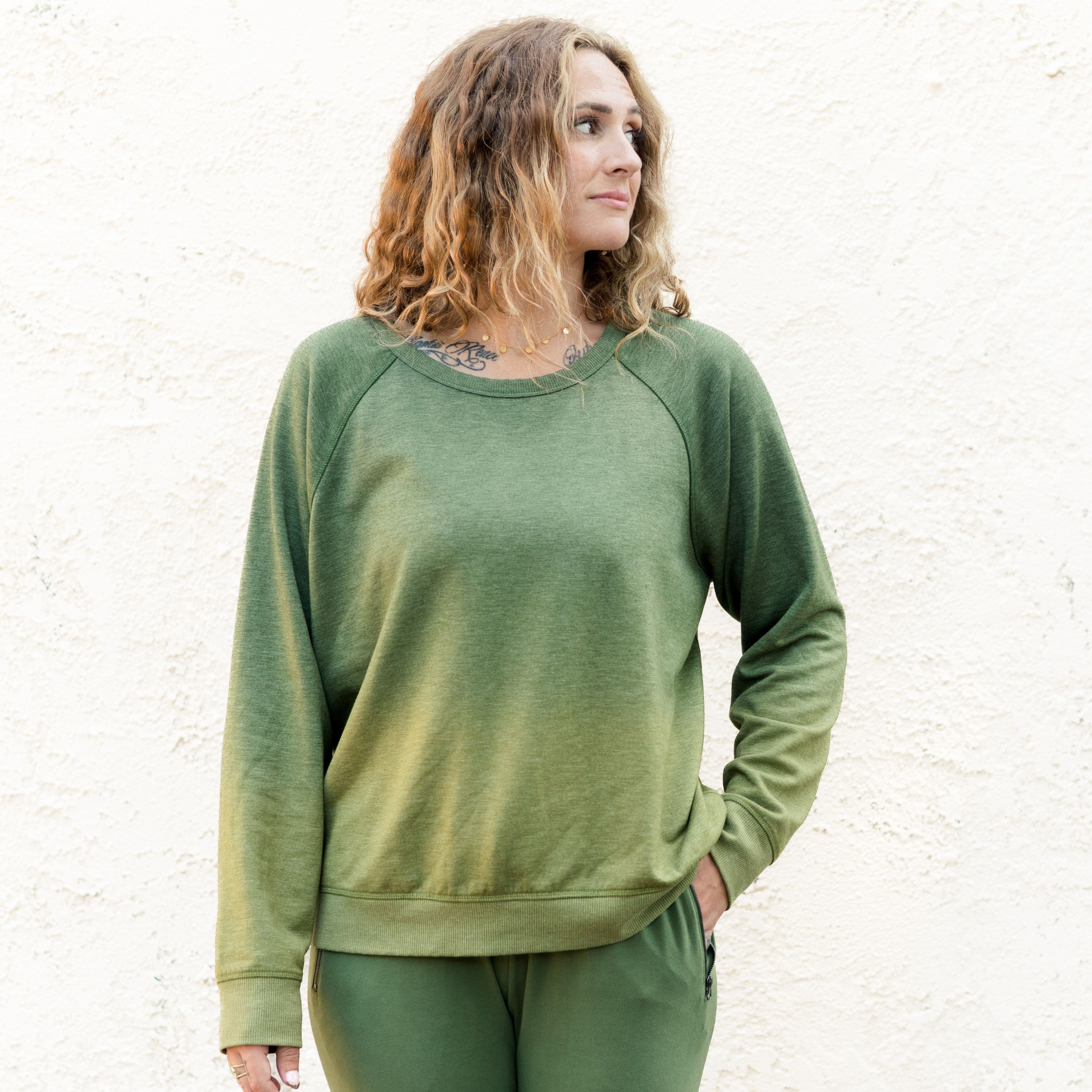 Carly Ombre Sweatshirt Moss