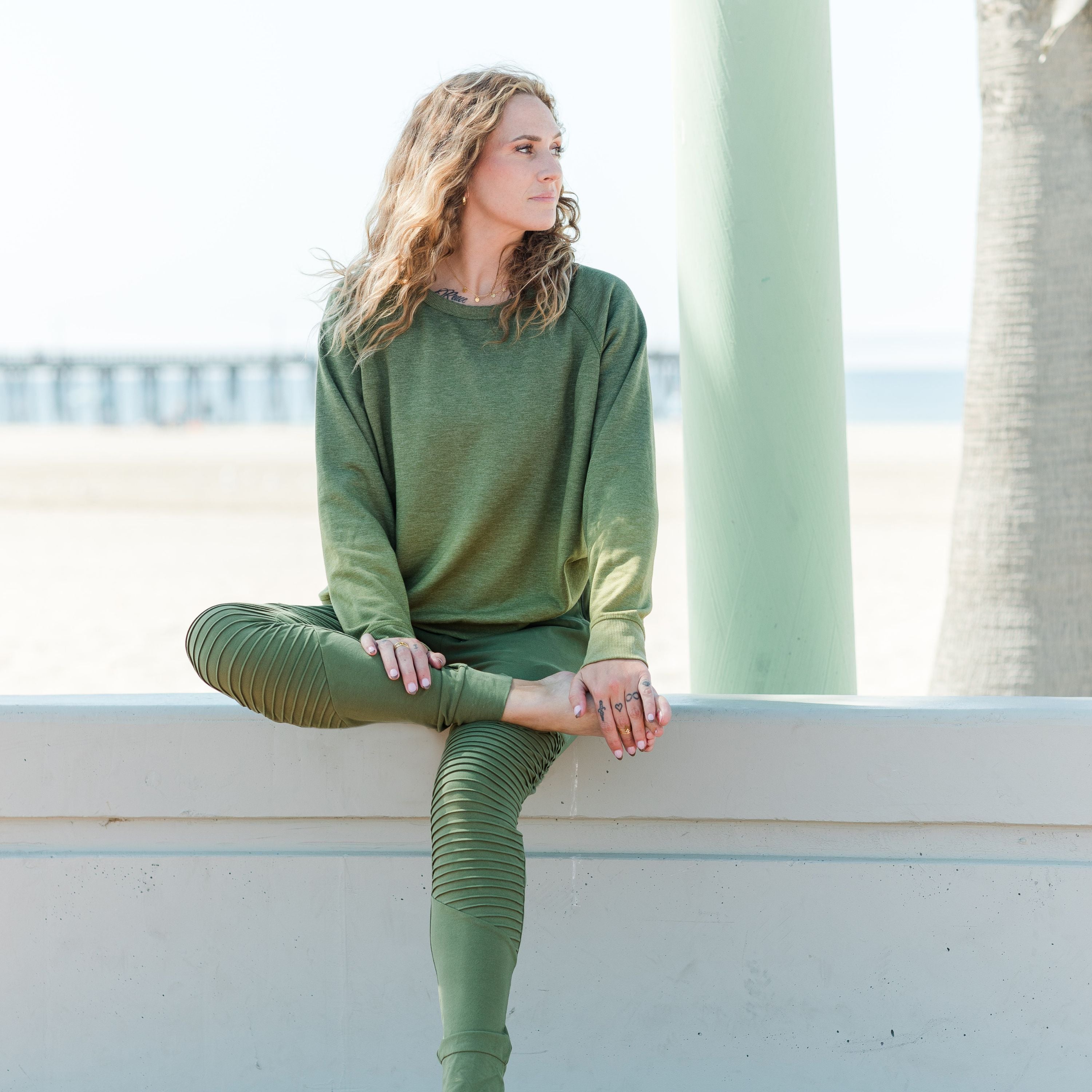 Carly Ombre Sweatshirt, Moss - Splendid Iris